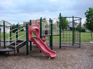 Henneberry Park Playground Image